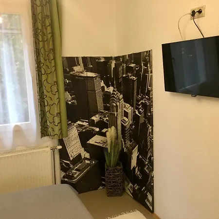 Diamond Apartman Apartment